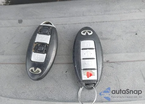 2013 Infiniti G37 Journey z USA, uszkodzony, nr VIN JN1CV6AP5DM302138